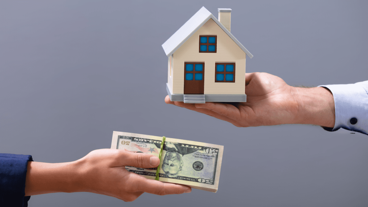 When Is the Best Time to Sell a House in Windsor, Ontario?